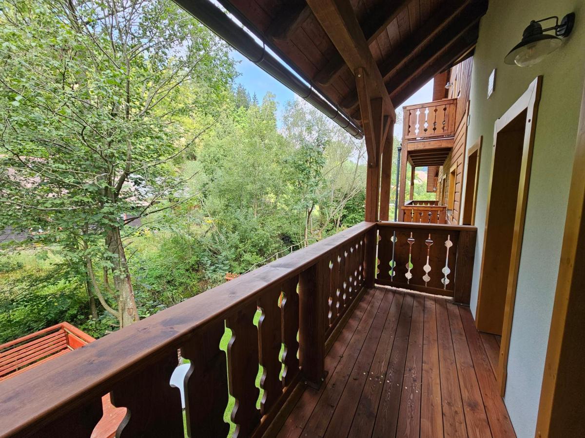 Apartmany Jezerne Velké Karlovice Εξωτερικό φωτογραφία