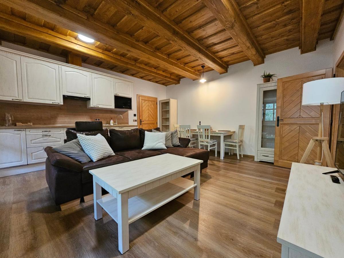 Apartmany Jezerne Velké Karlovice Εξωτερικό φωτογραφία